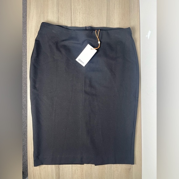 Quince | Ultra Stretch Ponte Pencil Skirt Black Office Career Wear Formal Party - Picture 3 of 7